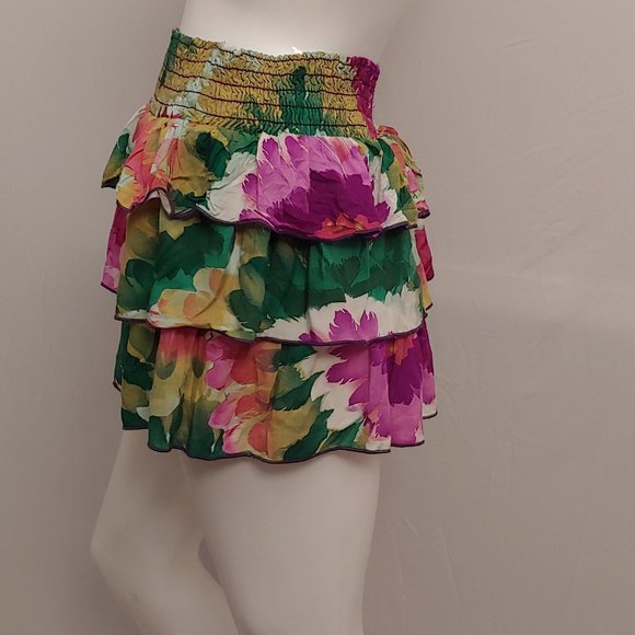 Wet Seal floral mini skirt - Picture 2 of 10
